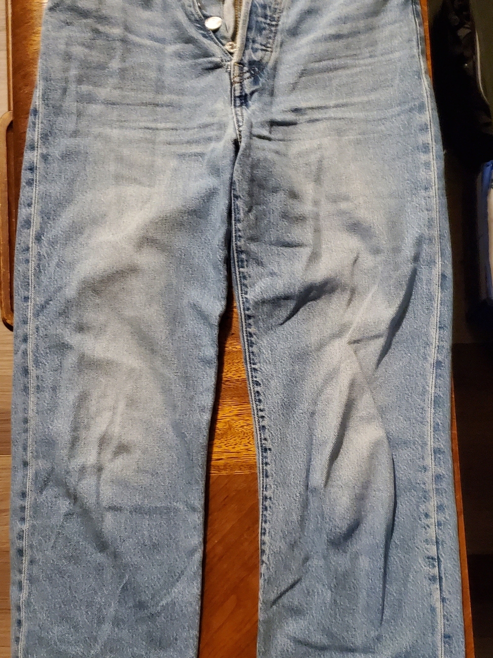 Classic Light Blue Women's Jeans